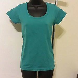 white house black market scoop neck top